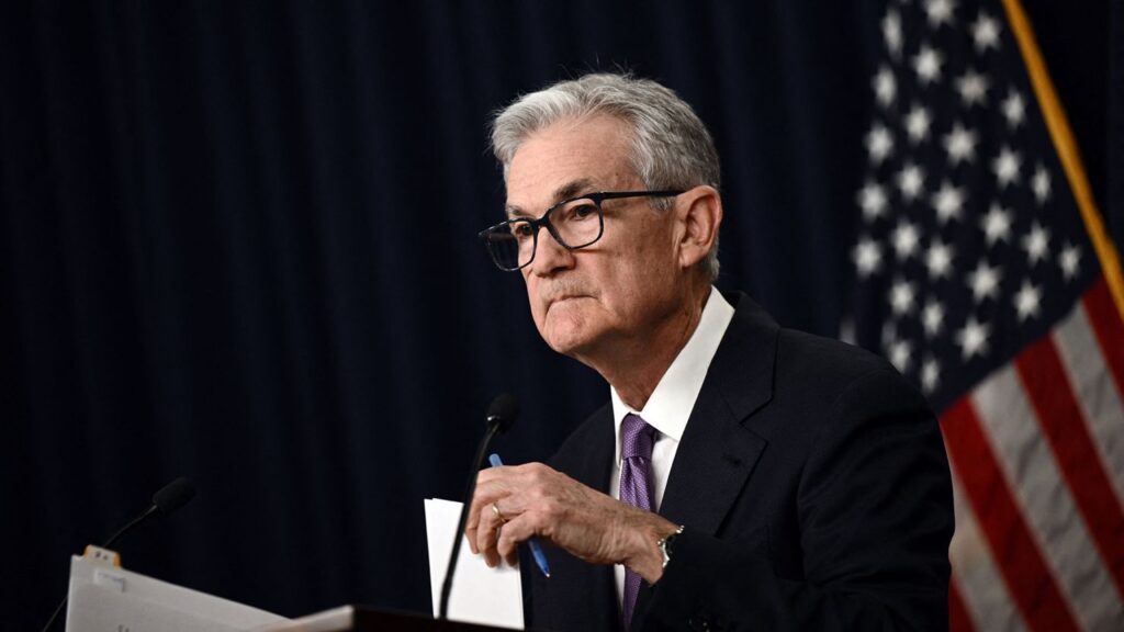 The fed funds rate remains at a range of 5.25% to 5.5%.

The Federal Reserve has left interest rates unchanged in January 2024. It’s the fourth consecutive time that the central bank has decided to keep steady on rate policy.